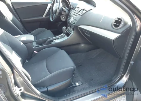 2011 Mazda Mazda3 S Sport из США, поврежденный, VIN JM1BL1U60B1401405